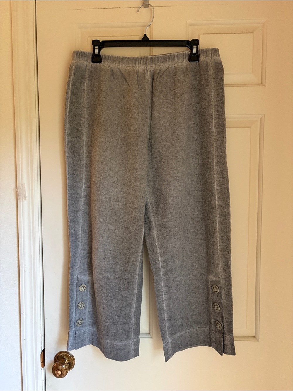 Soft  Surroundings Gray Women’s Pull-On Lounge Pants with Button Detail